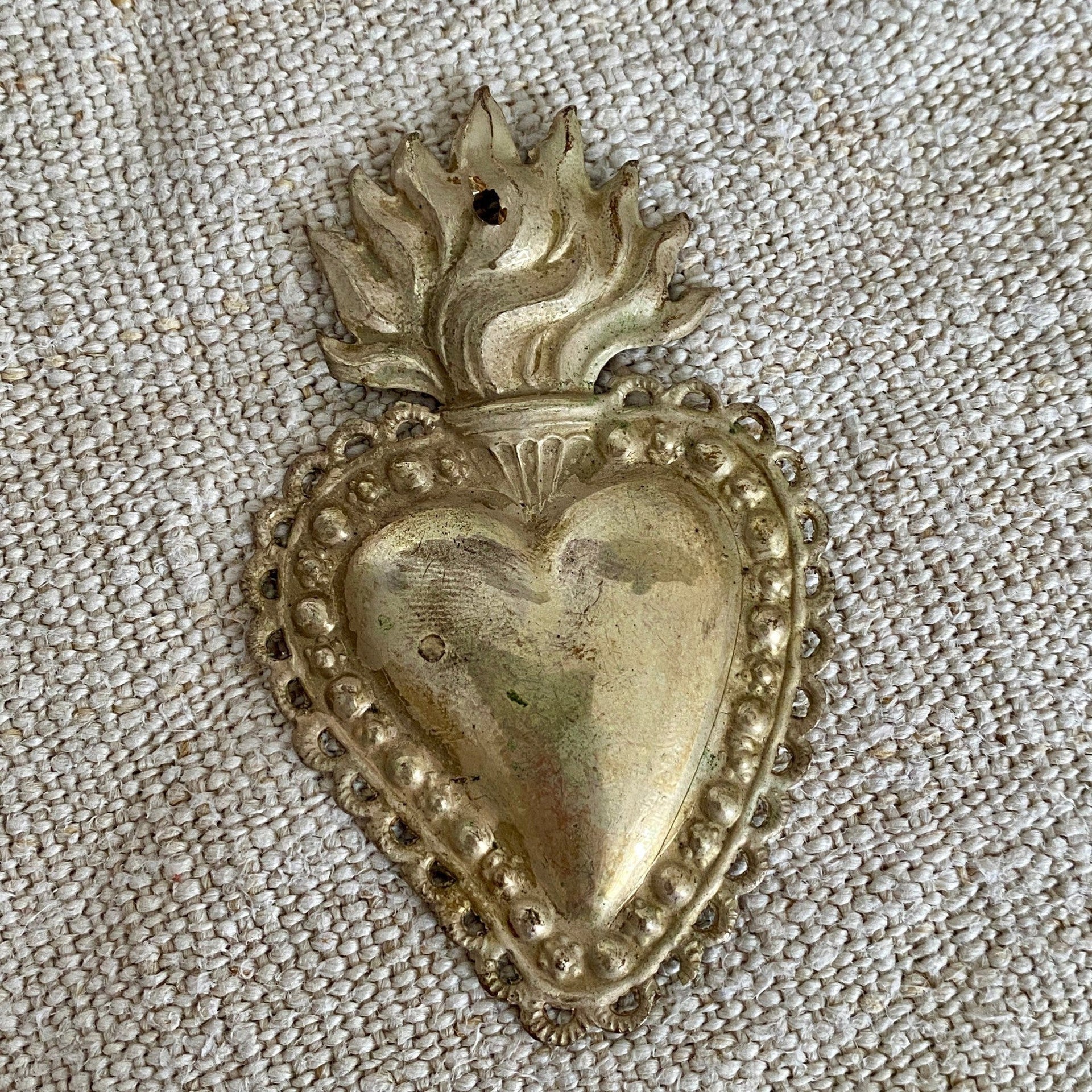 Antique Italian Ex Voto flaming heart silverplate | 0886-vintage-Ex Voto-Sweet Antik