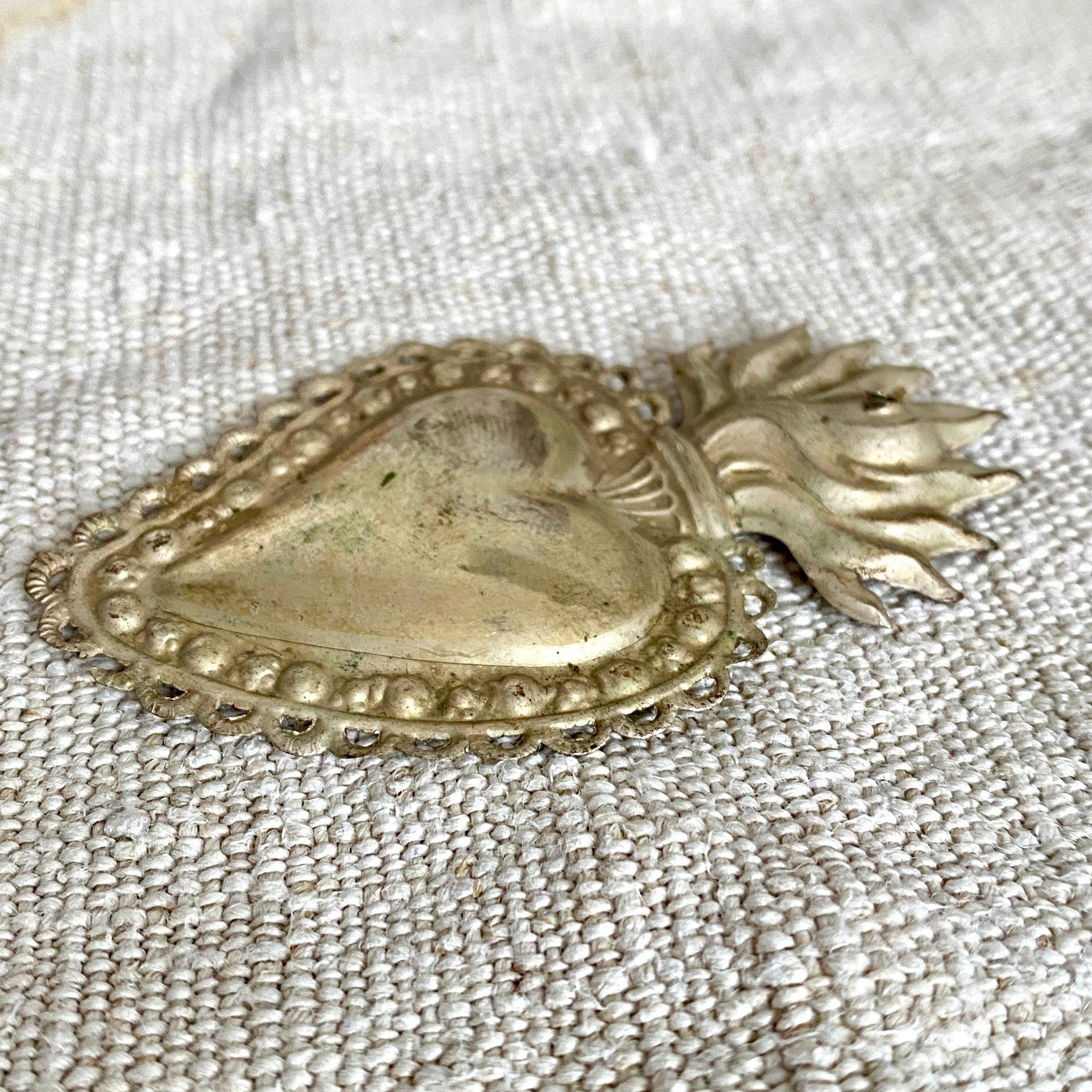 Antique Italian Ex Voto flaming heart silverplate | 0886-vintage-Ex Voto-Sweet Antik