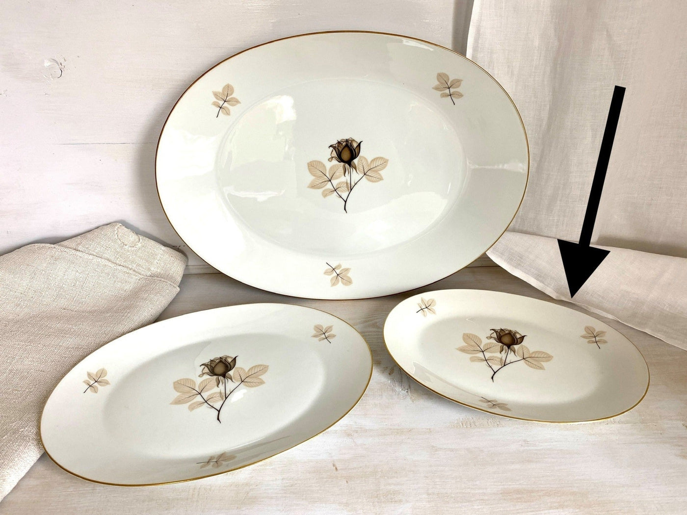 ROSENTHAL oval platter "Shadow Rose" 1960s-vintage-Rosenthal dinnerware-SweetAntik