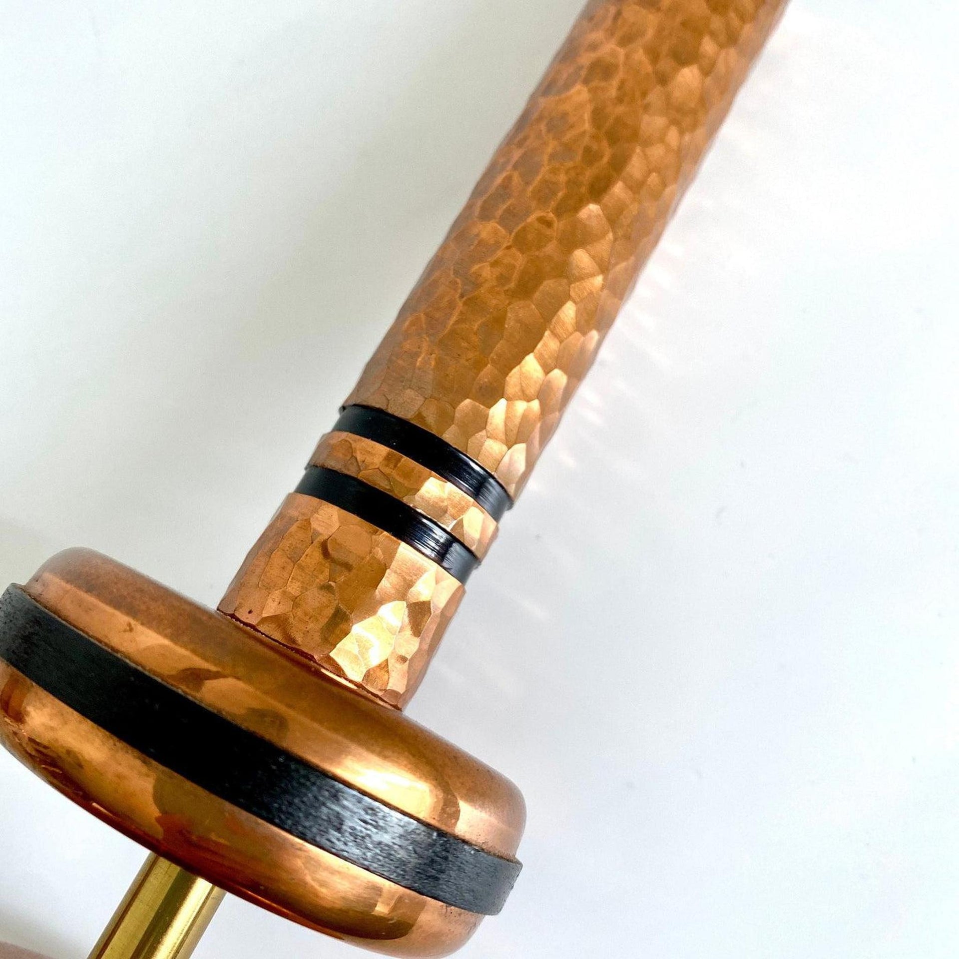 60er Vase Kupfer Hammerschlag Stielvase