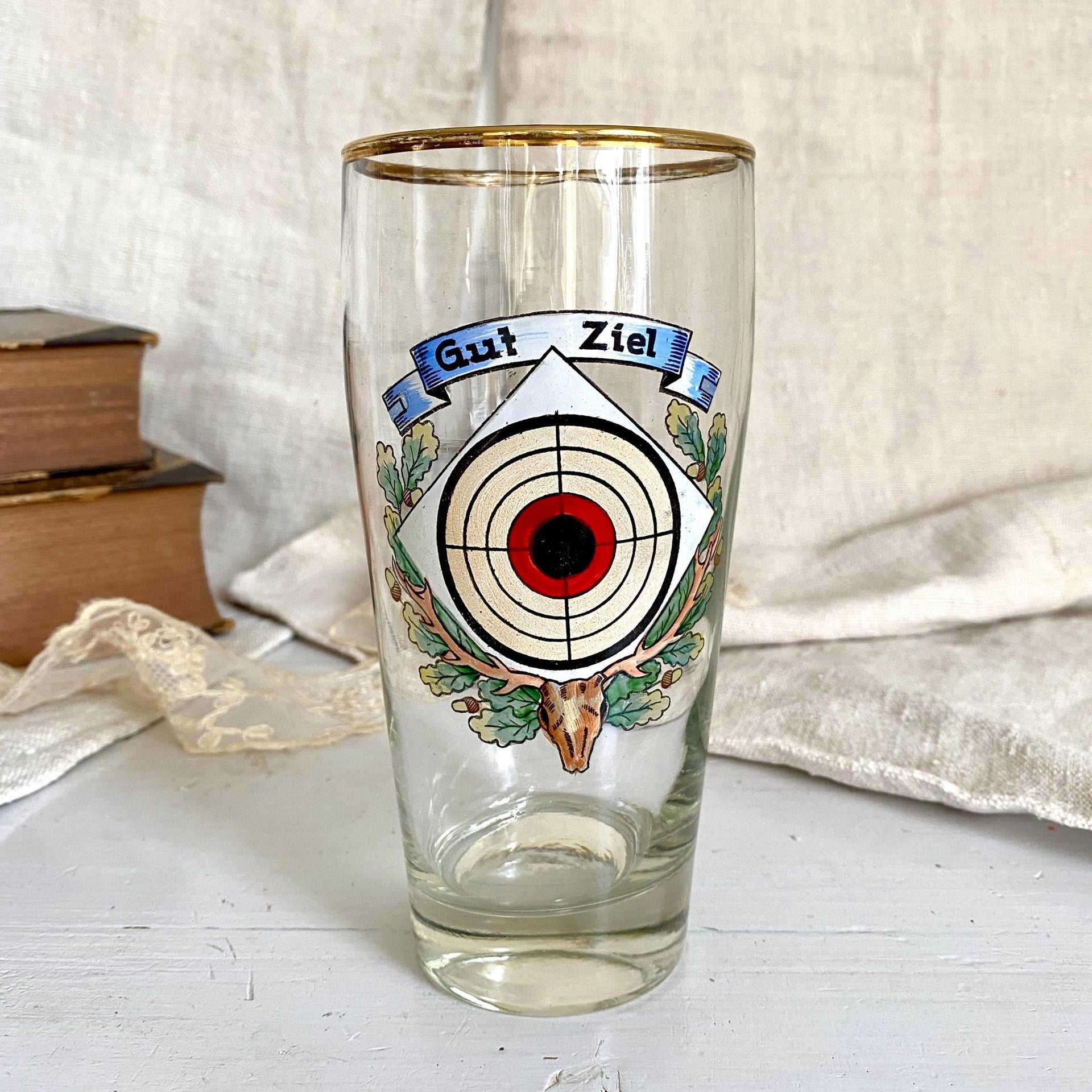 Antique beer glass with enameled hunting decor, bulls eye target "Gut Ziel" Germany 1900 ca.-Sweet Antik
