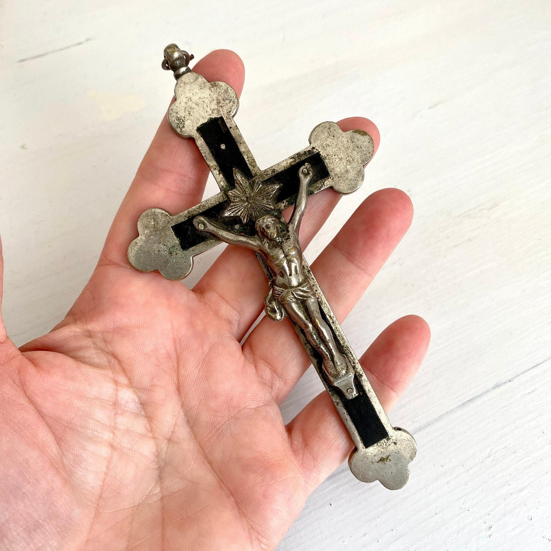 Brustkreuz Kreuz Antik Anhänger Kruzifix Metall Edelholz, um 1930