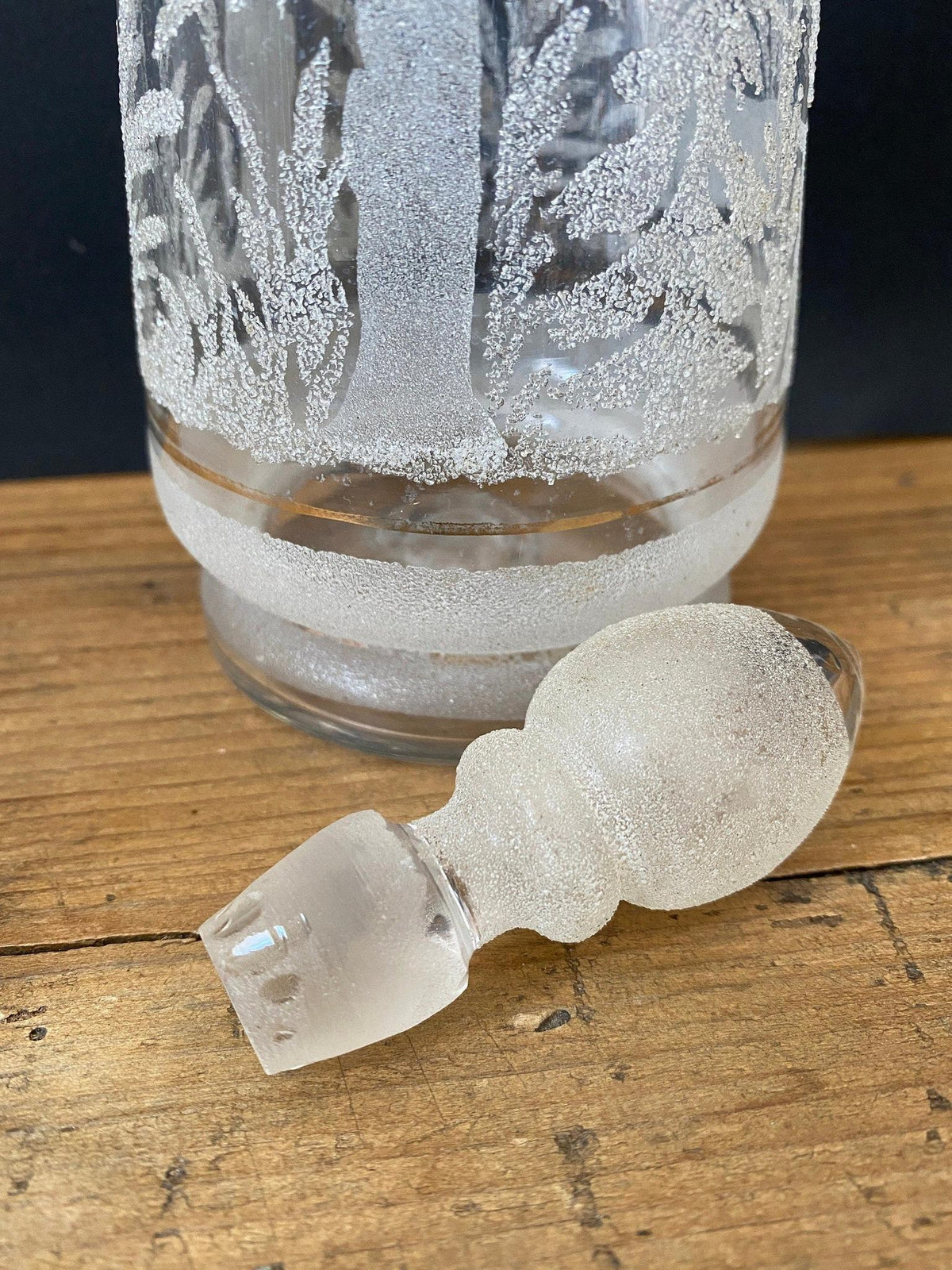 Dekanter Antik 19. Jh. Glas mundgeblasen Glasflasche Hirsch Jagd Motiv