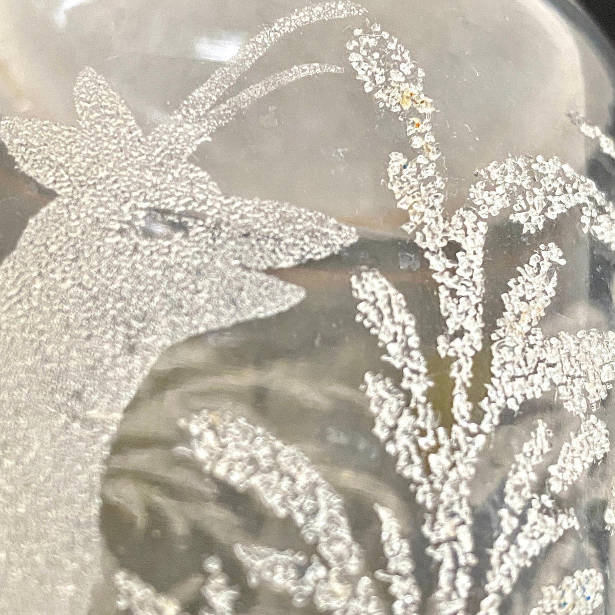 Dekanter Antik 19. Jh. Glas mundgeblasen Glasflasche Hirsch Jagd Motiv