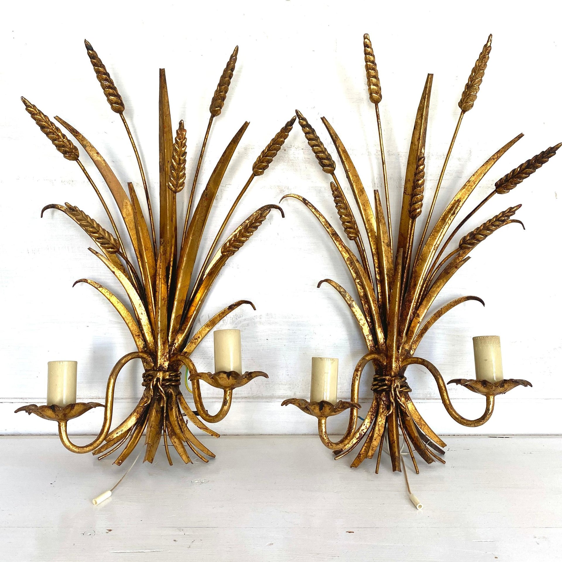 HANS KÖGL gilt tole wall lamps wheat sheaf pair bedside lights sconces with pull cord switch 1970s