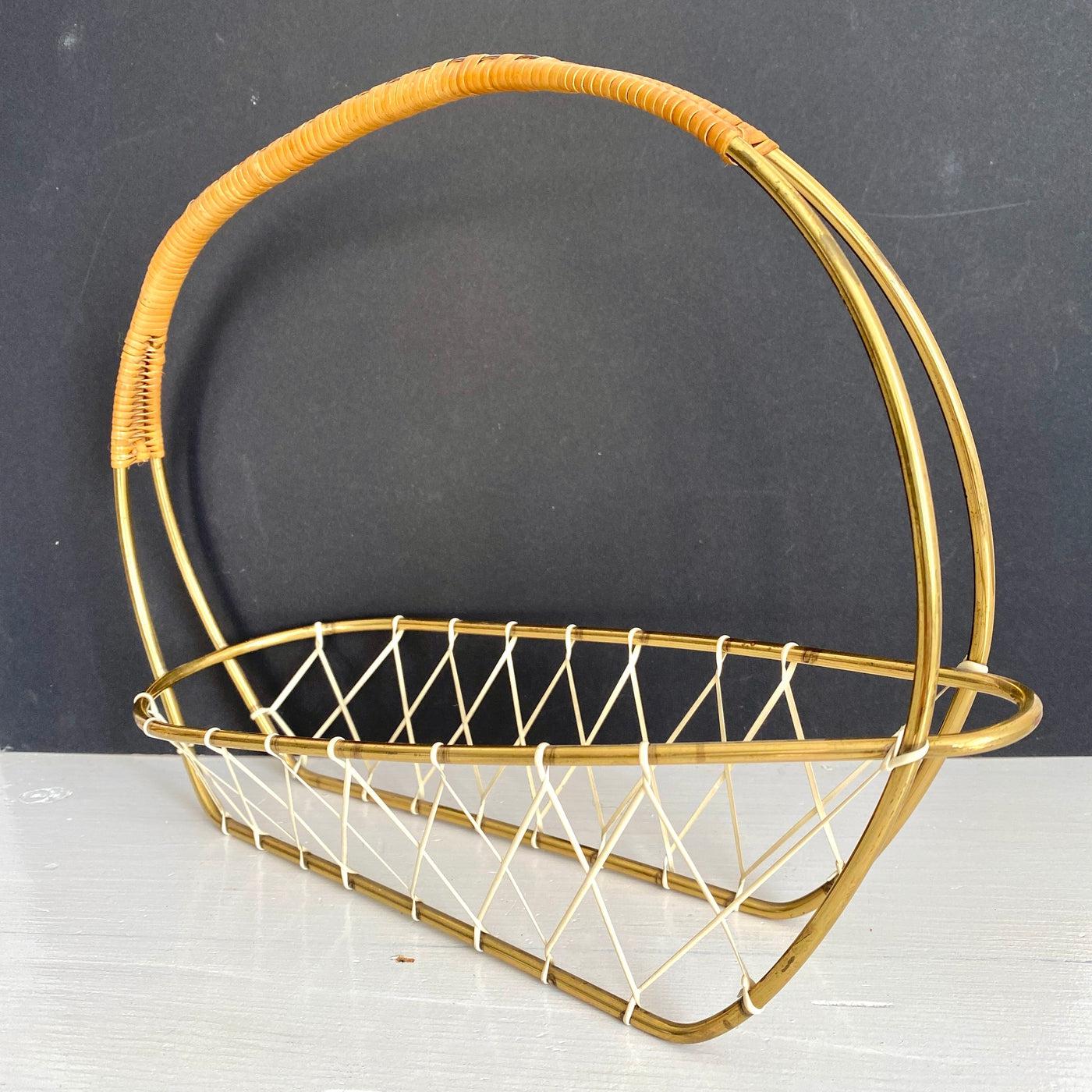 Mid century brass bottle holder with rattan handle 1950s-Sweet Antik