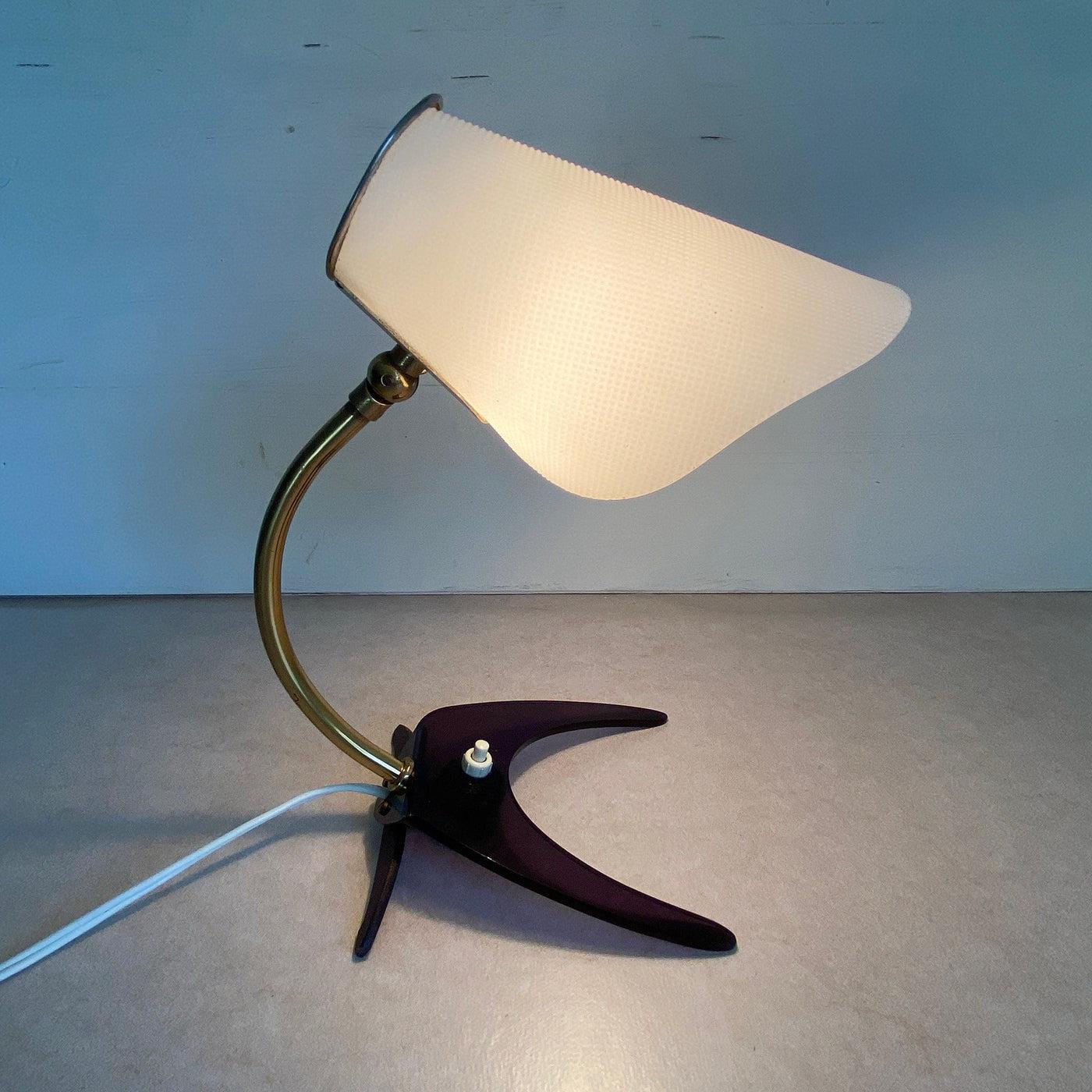 Mid-century lucite and brass table lamp, 1950s-Sweet Antik