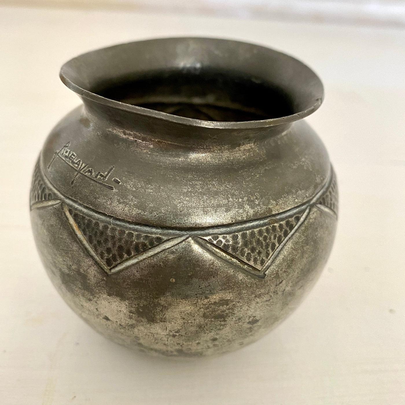 RENÉ DELAVAN Art Deco pewter vase, 1930s-Sweet Antik