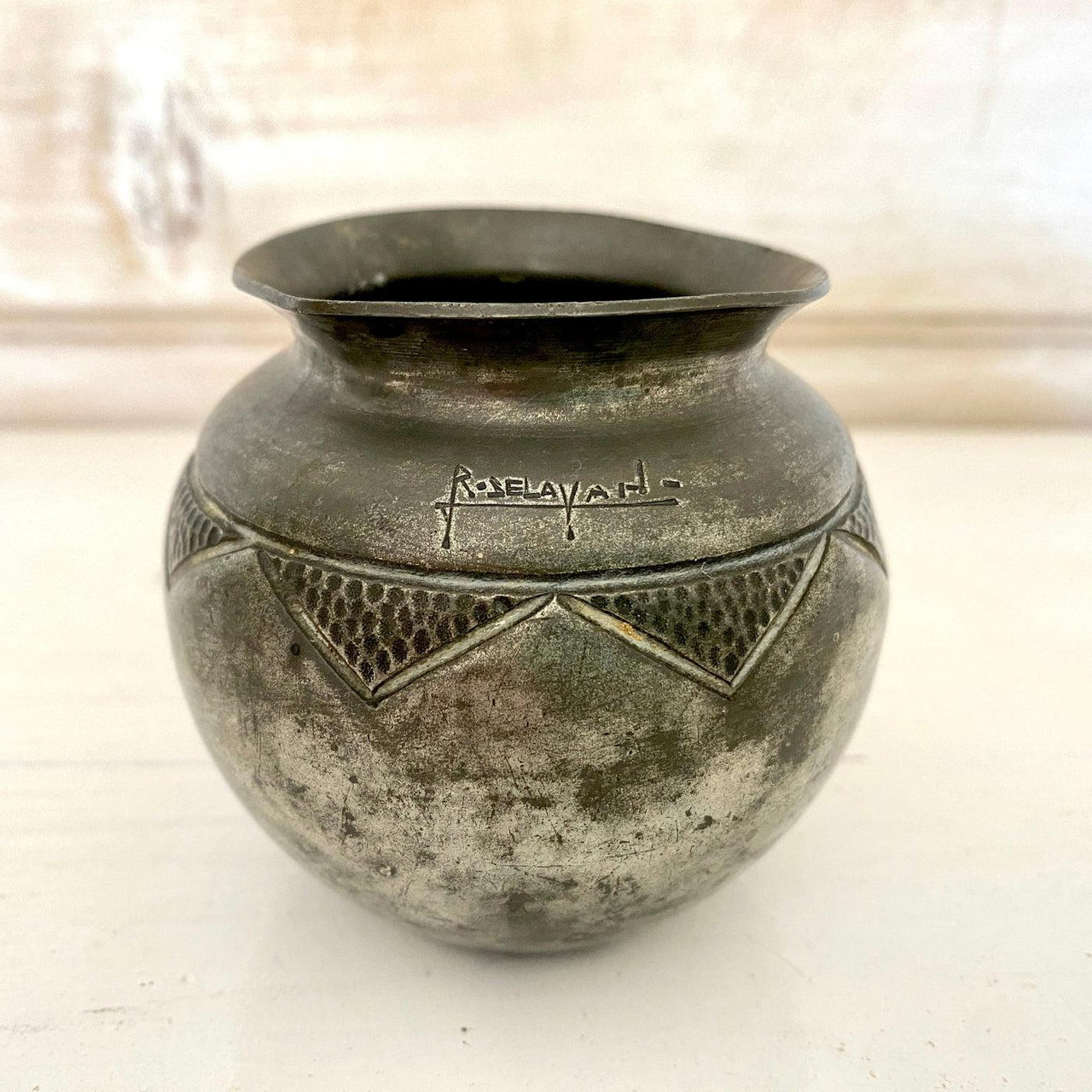 RENÉ DELAVAN Art Deco pewter vase, 1930s-Sweet Antik