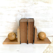 Vintage wooden sphere bookends 60s-Sweet Antik