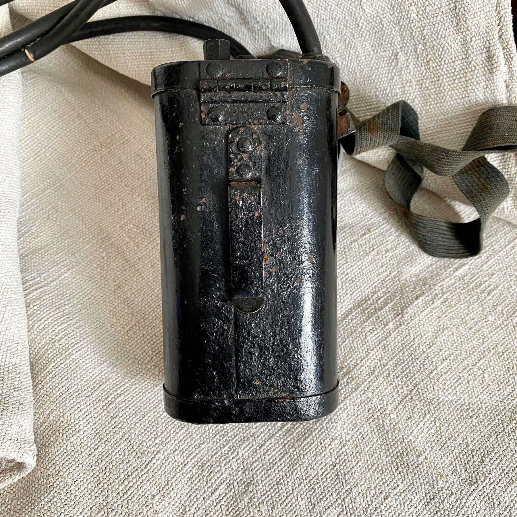 WWII US Navy headlamp Empire No. 802-N USN | SweetAntik