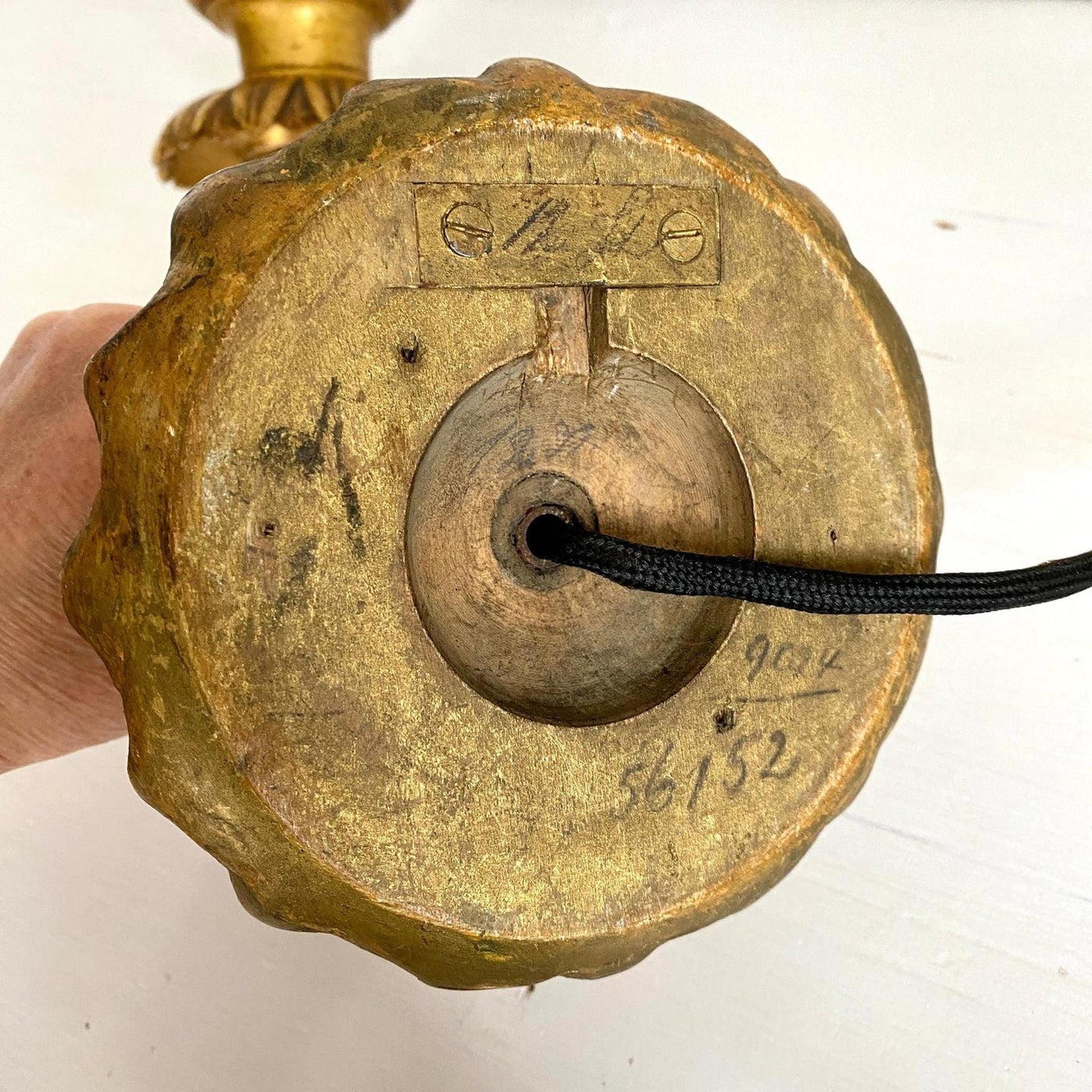 Wandlampe Antik Holz geschnitzt vergoldet, Füllhorn Wandleuchter, um 1930