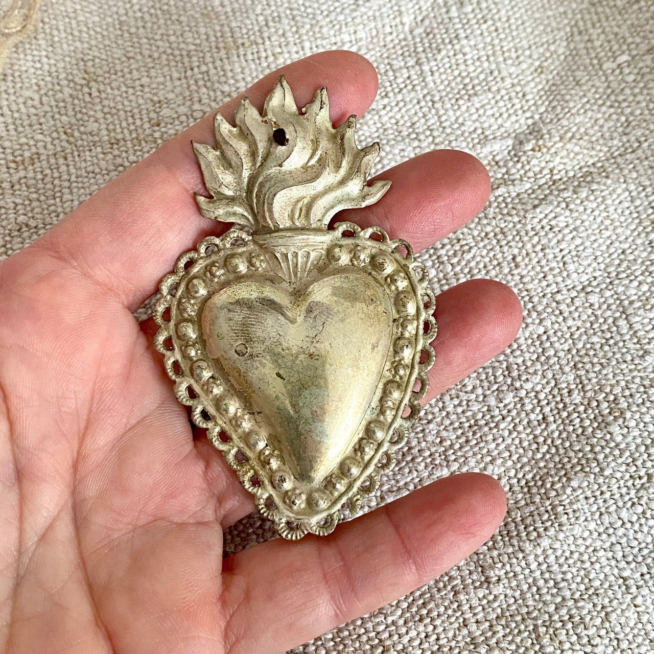 Antique Italian Ex Voto flaming heart silverplate | 0886-vintage-Ex Voto-Sweet Antik