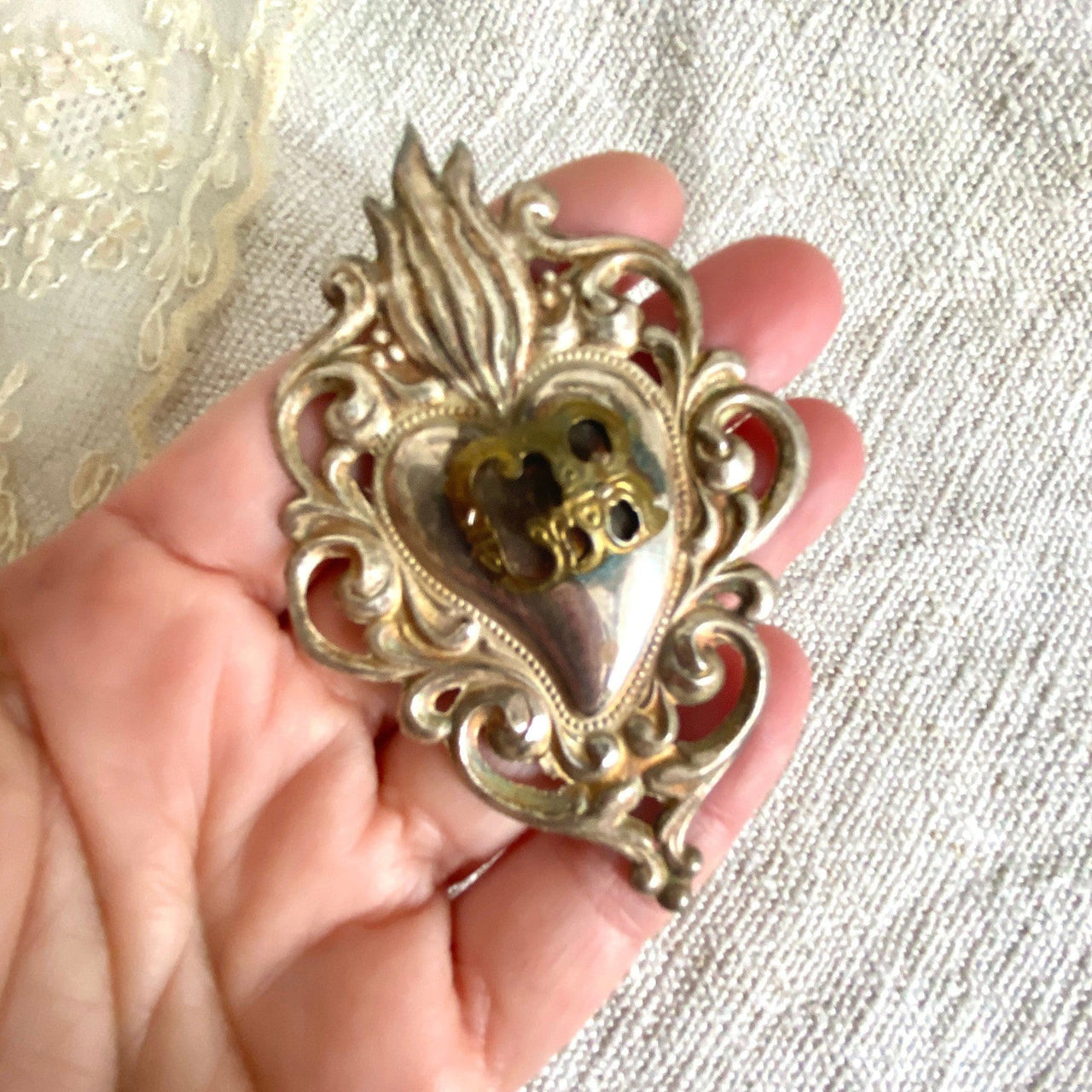 Antique sacred heart Ex Voto silver plated | 0889-vintage-Ex Voto-Sweet Antik