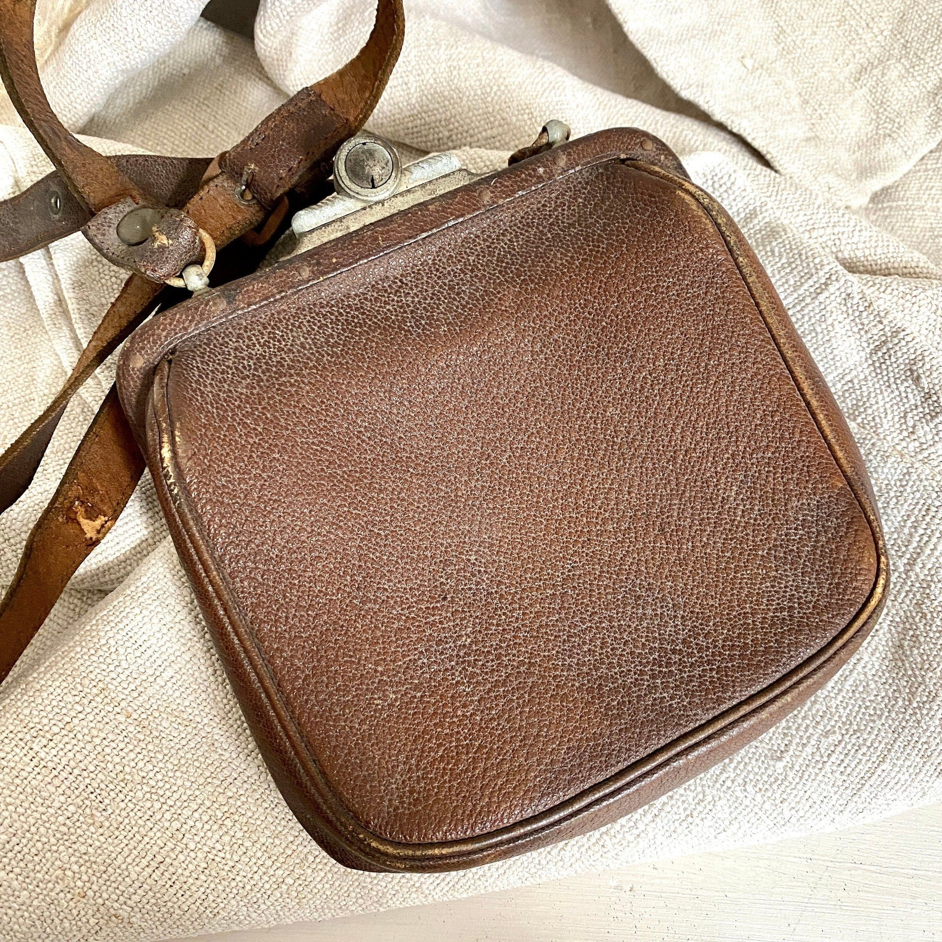 vintage-1800s antique leather saddle bag with key-Sweet Antik