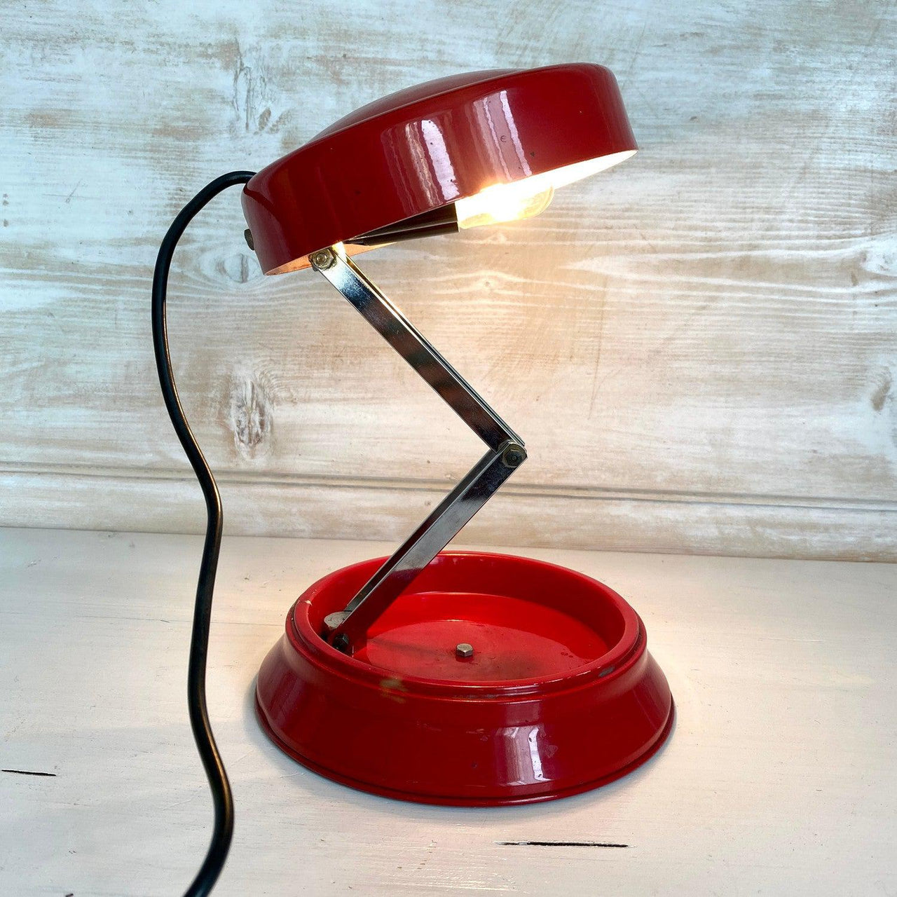 Vintage folding table lamp red mid century lighting, 70s-Sweet Antik