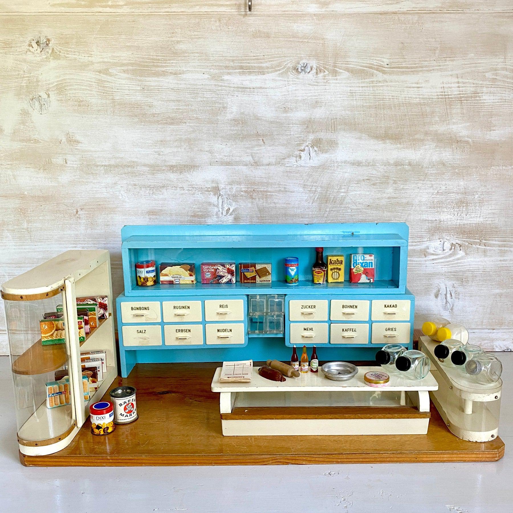 vintage-Mid-century Dollhouse Grocery Store with Products German US Zone-Sweet Antik