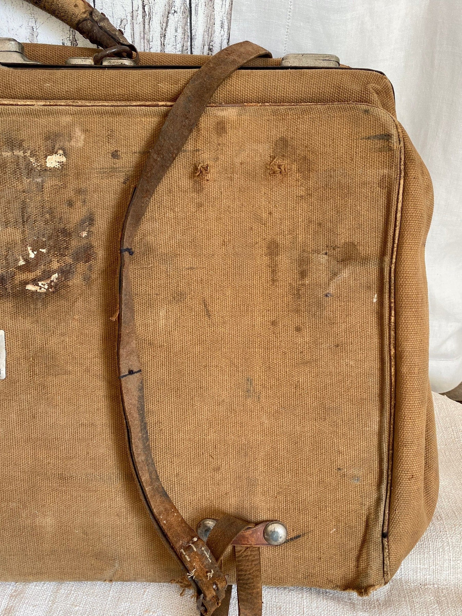 Antique Small Gladstone Bag Croc Leather, 1890s