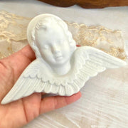 Engel Porzellan Figur Biskuit Wandfigur, um 1920