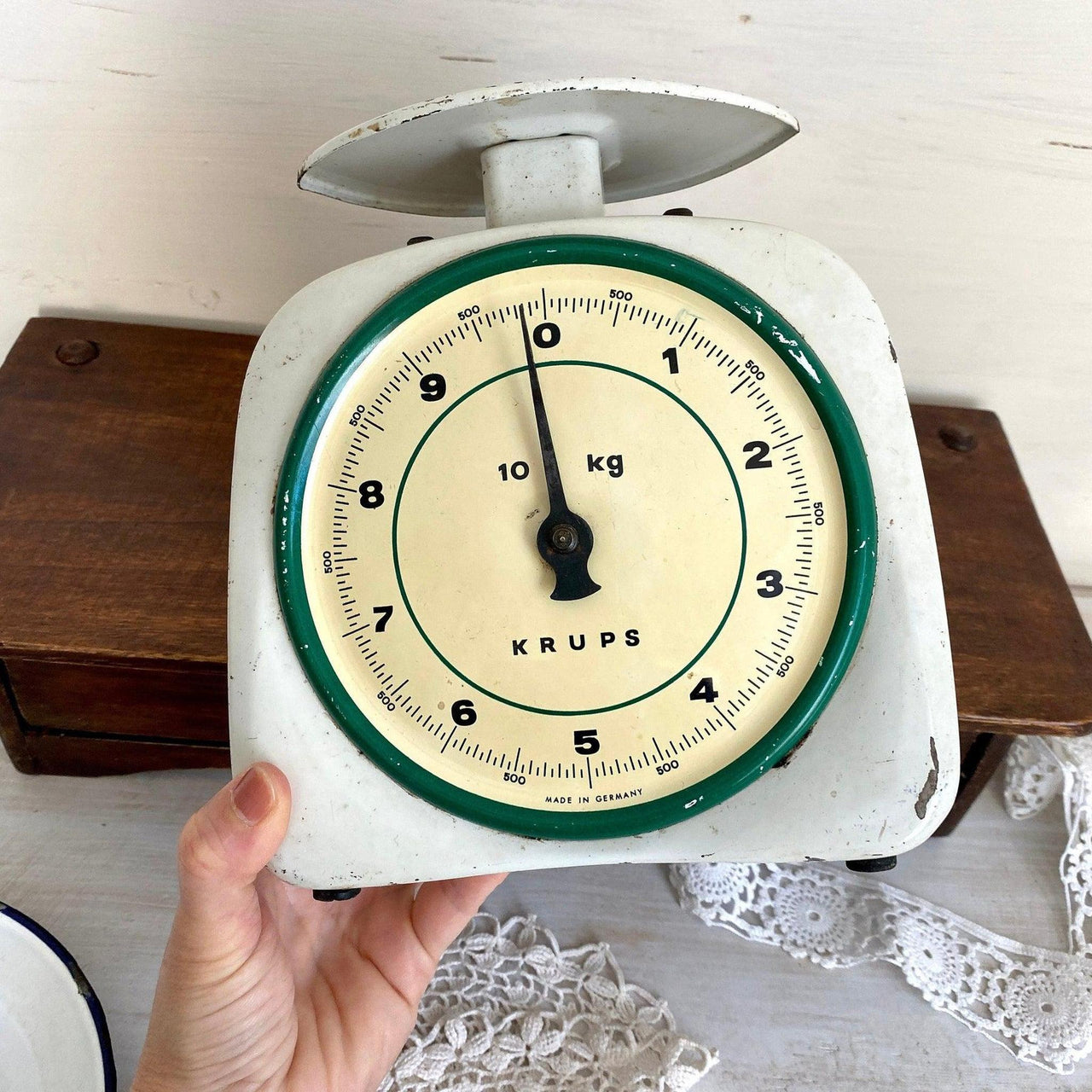 Krups Küchenwaage mit zwei emaillierten Schalen Vintage 40er Jahre