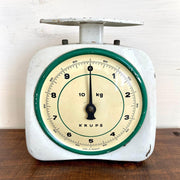 Krups Küchenwaage mit zwei emaillierten Schalen Vintage 40er Jahre