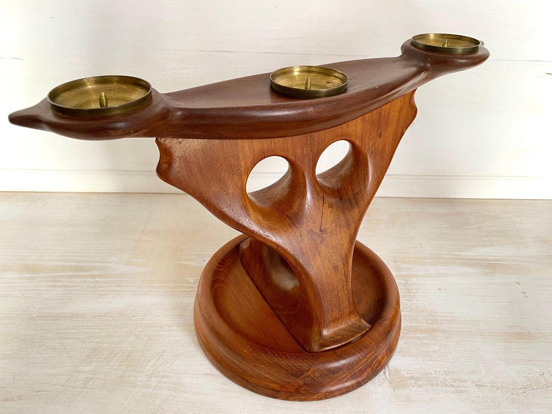 Midcentury Kerzenständer aus Teak Holz Skulptur handgeschnitzt, 60er Jahre