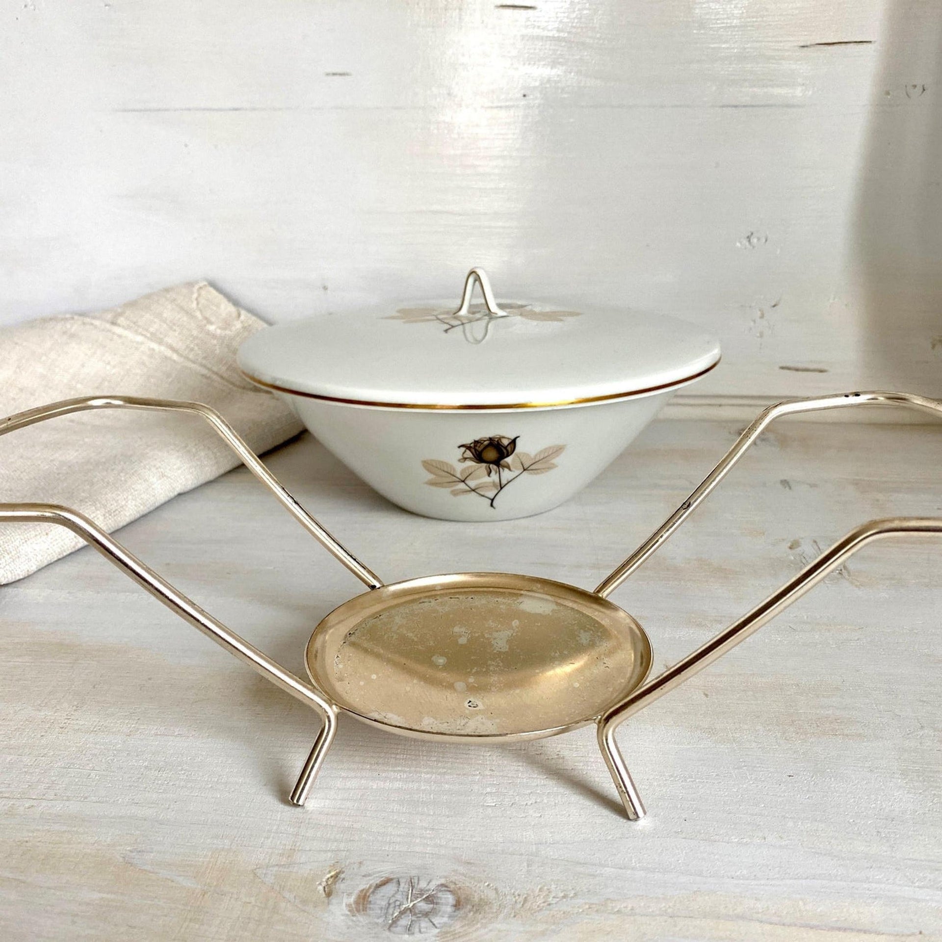 Rosenthal Schattenrose Suppenterrine mit Ständer, Form 2000, 60er