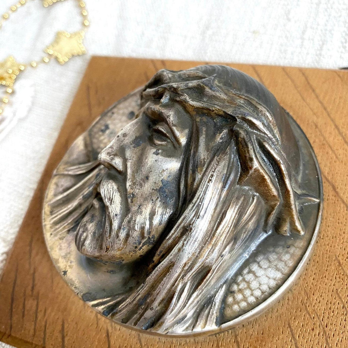 Wandfigur Jesus Antlitz versilbert Gesicht Wandbehang 30er Jahre