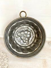 Antique copper grape mold, 1930s-vintage-Pudding mould-SweetAntik