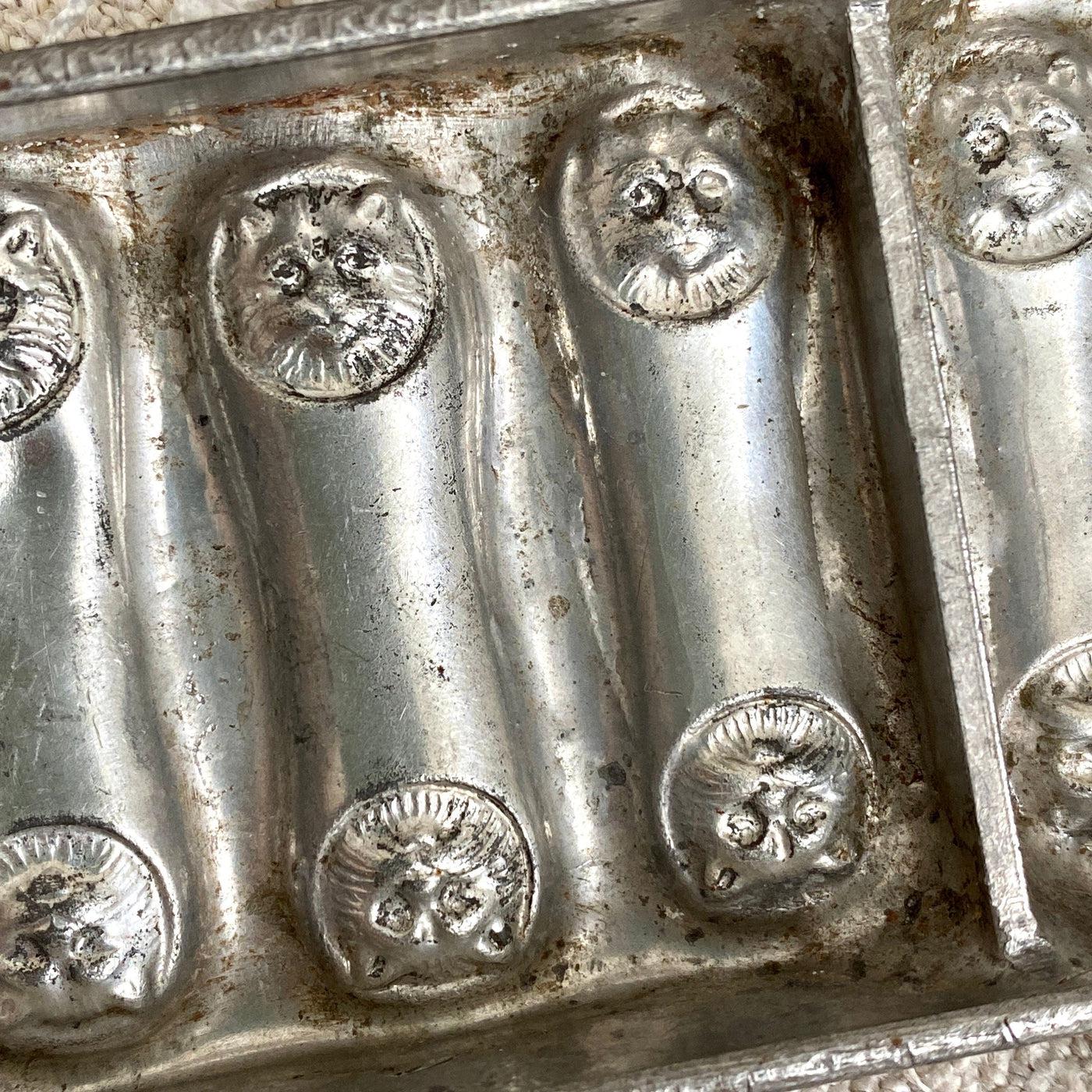 vintage Antique German chocolate mold 30s cat tongues - Sweet Antik