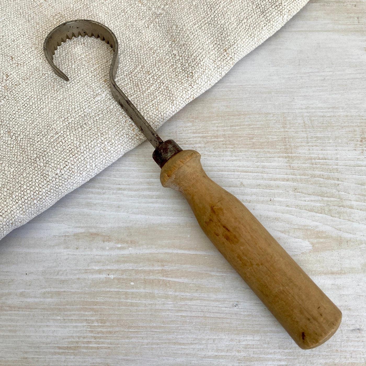vintage Antique butter curler with wooden handle, 1930s - Sweet Antik