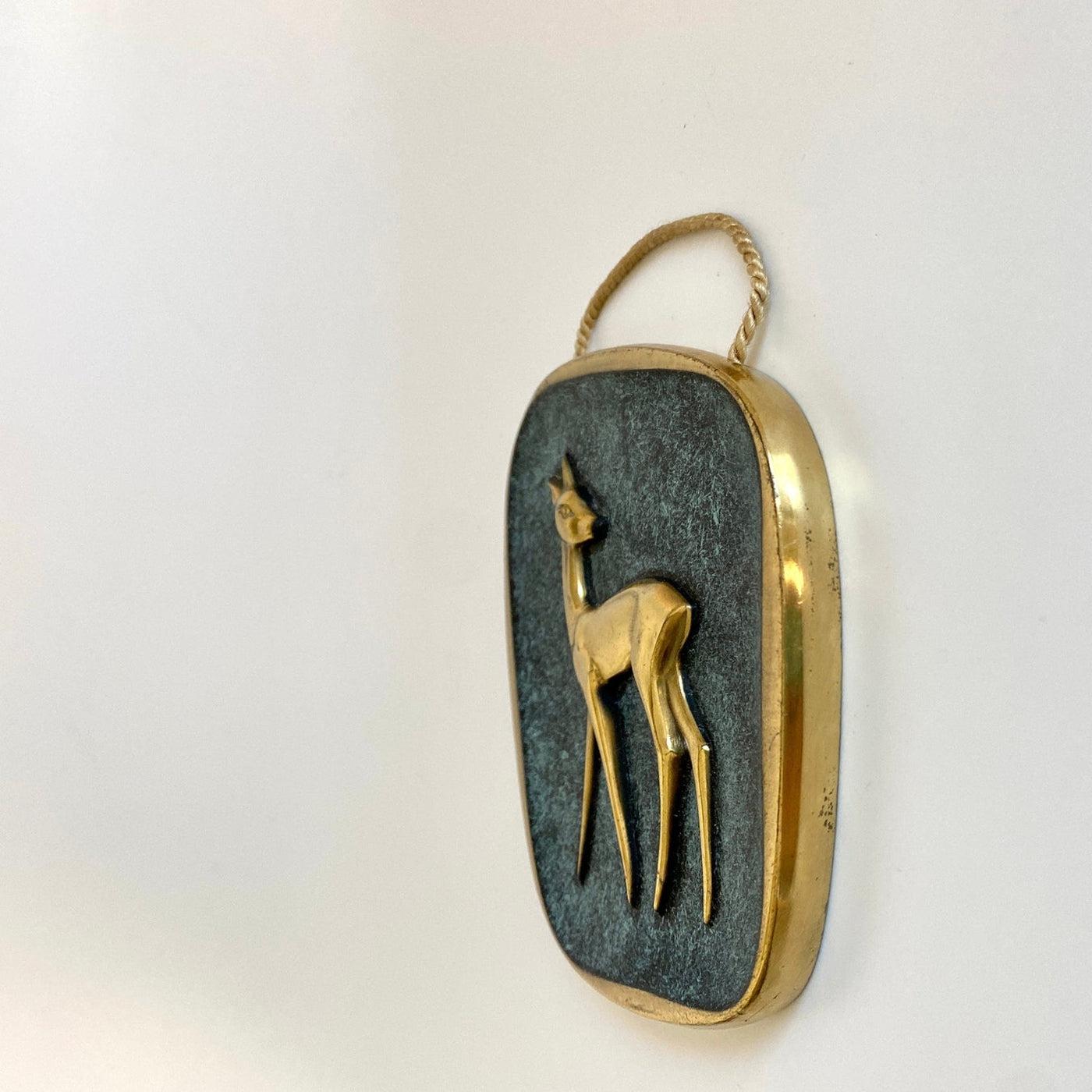 vintage-Mid-century brass wall plaque deer fawn 50s-Sweet Antik