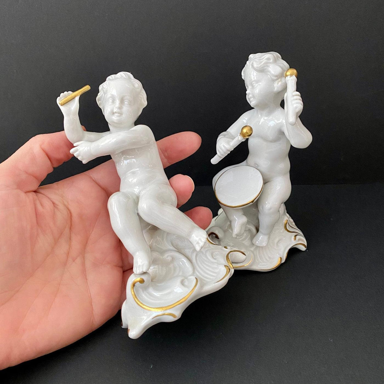 vintage Porcelain Capodimonte putti musicians pair figurines, 1950s - Sweet Antik